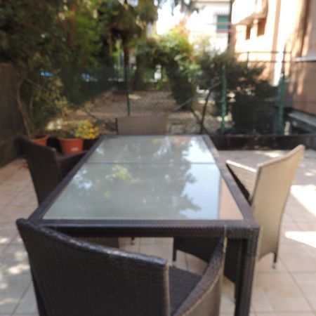 "Casa Giuliari" In Borgo Roma Vicino Policlinico Univr Fiera Apartment Verona Luaran gambar