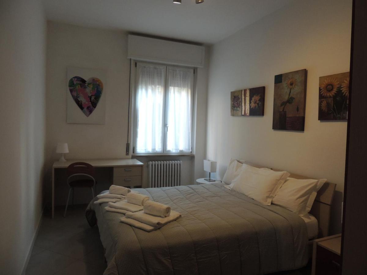 "Casa Giuliari" In Borgo Roma Vicino Policlinico Univr Fiera Apartment Verona Luaran gambar